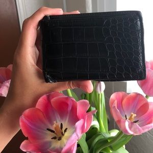 SAKS FIFTH AVE MENS ALLIGATOR WALLET